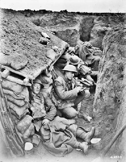 ::1918 02 00 trenches a002468.jpg